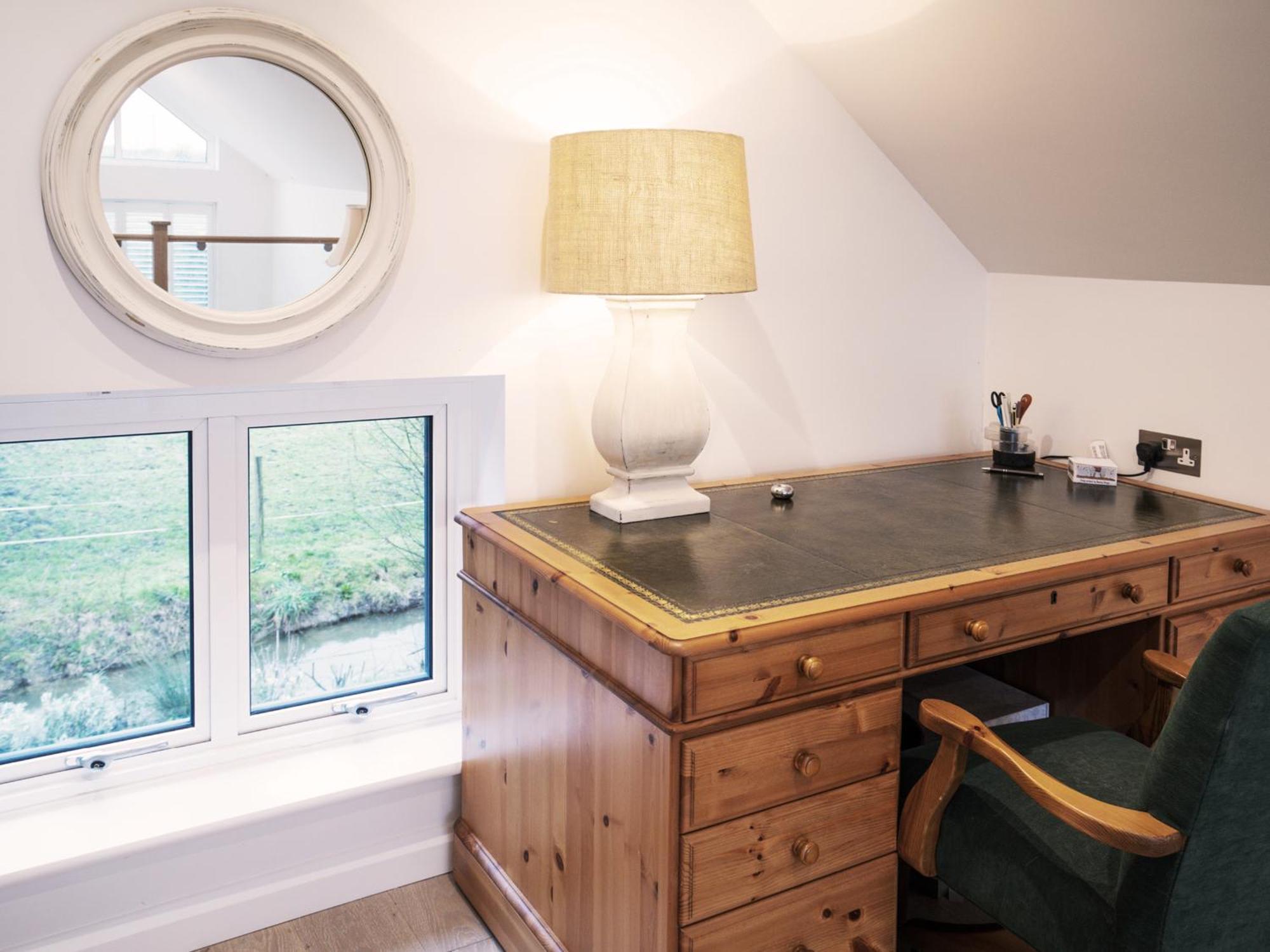 The Muse By The Suffolk Cottage Collection Framlingham Exteriör bild